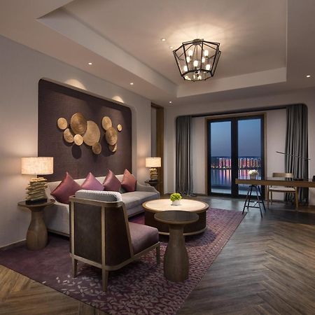 Crowne Plaza Qingdaoorientalmoviemetropolis By Ihg Hotel Eksteriør billede