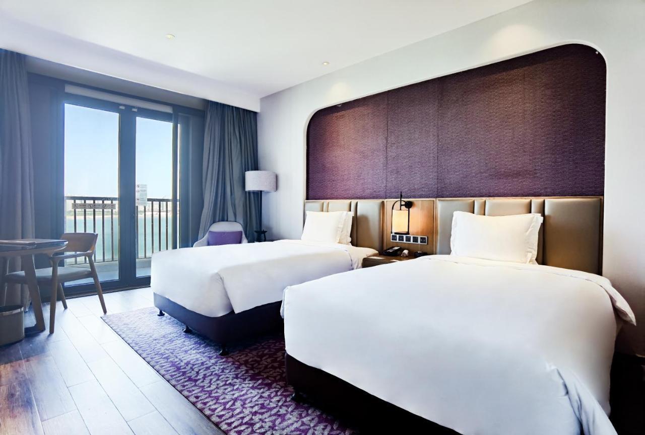 Crowne Plaza Qingdaoorientalmoviemetropolis By Ihg Hotel Eksteriør billede
