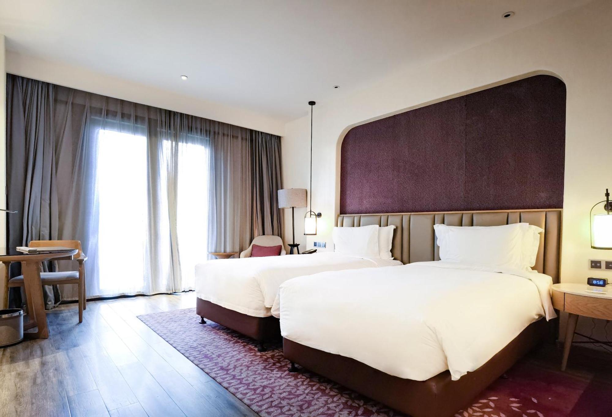 Crowne Plaza Qingdaoorientalmoviemetropolis By Ihg Hotel Eksteriør billede