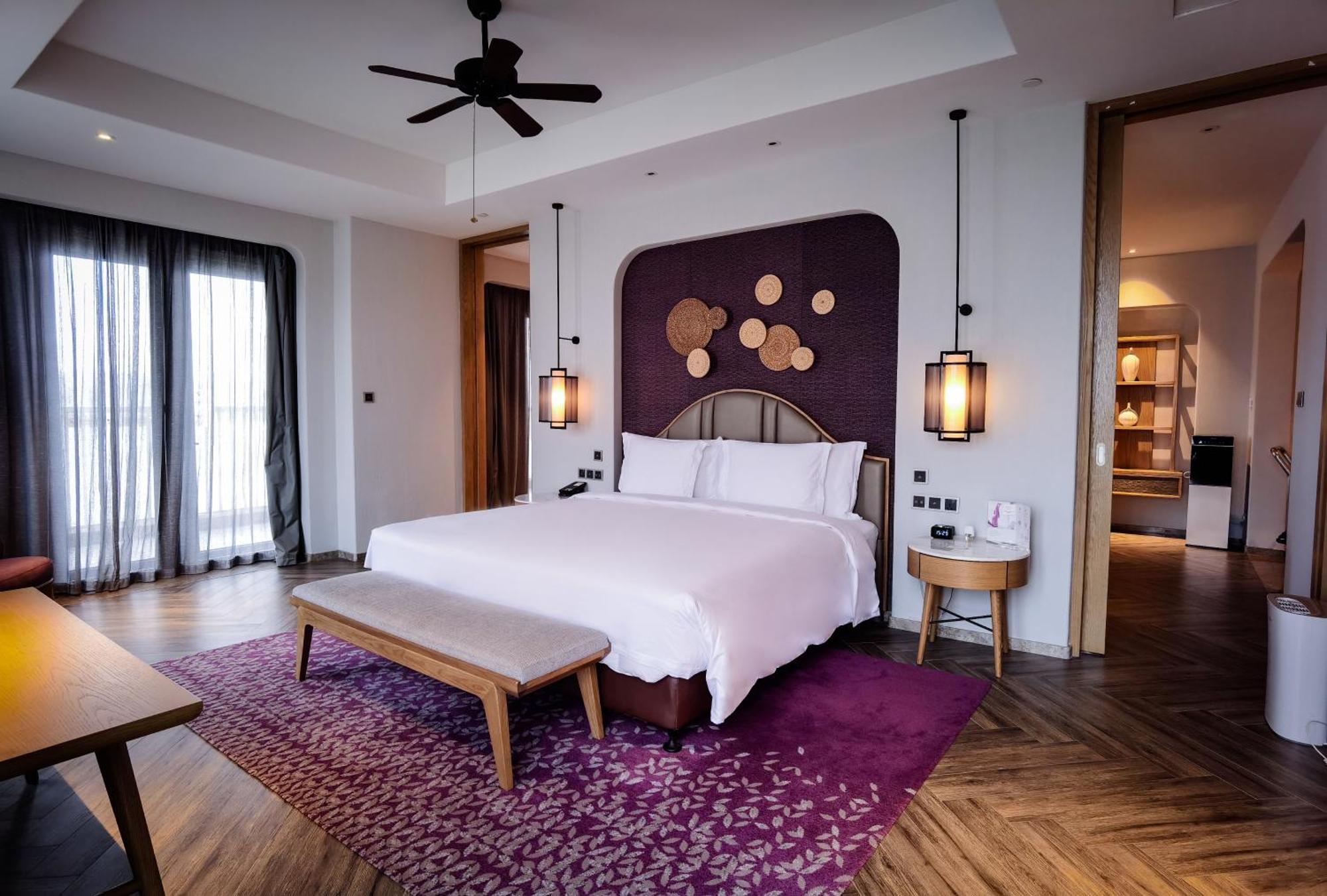 Crowne Plaza Qingdaoorientalmoviemetropolis By Ihg Hotel Eksteriør billede