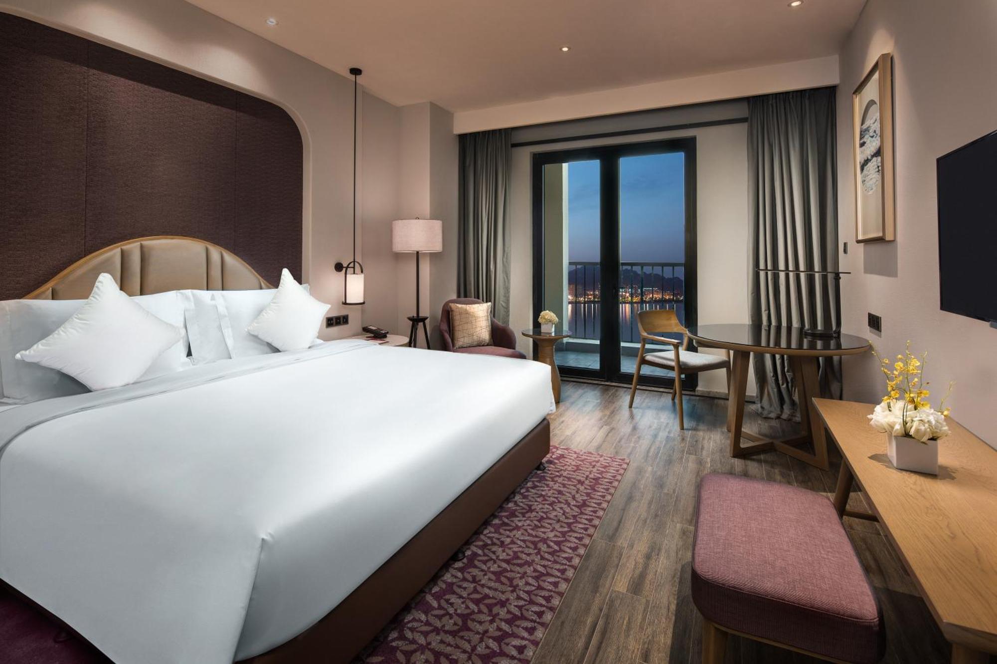 Crowne Plaza Qingdaoorientalmoviemetropolis By Ihg Hotel Eksteriør billede