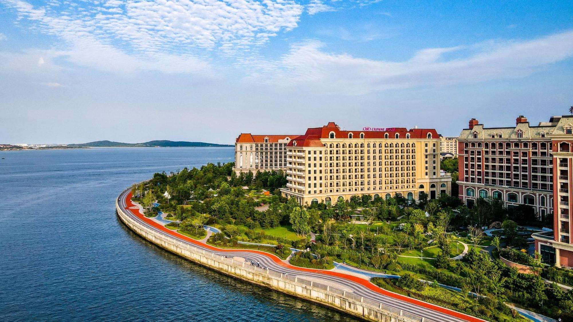 Crowne Plaza Qingdaoorientalmoviemetropolis By Ihg Hotel Eksteriør billede