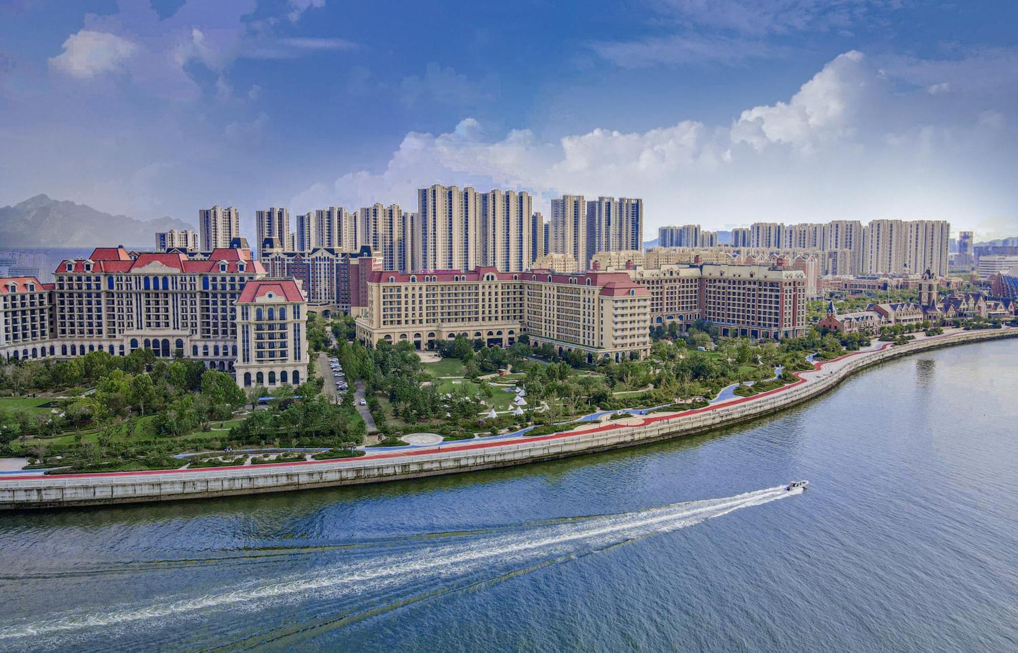 Crowne Plaza Qingdaoorientalmoviemetropolis By Ihg Hotel Eksteriør billede