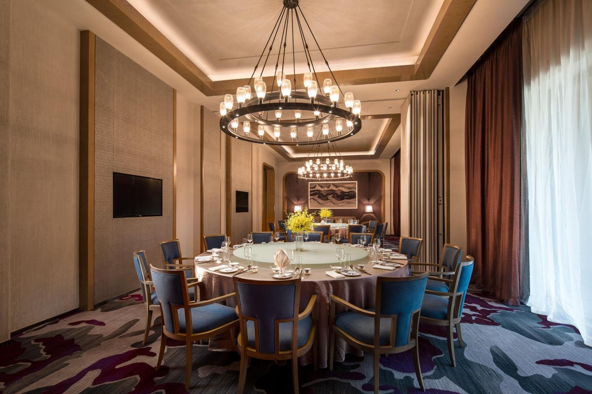 Crowne Plaza Qingdaoorientalmoviemetropolis By Ihg Hotel Eksteriør billede
